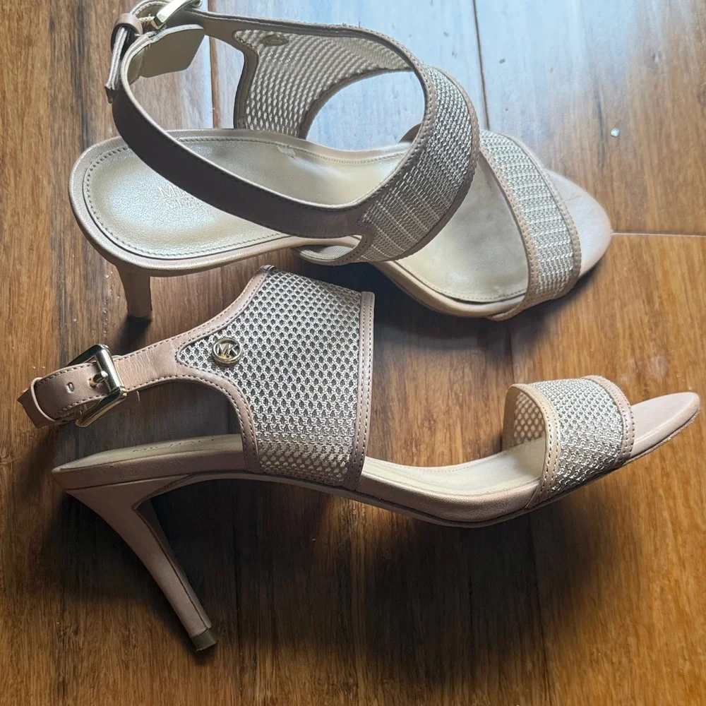 Michael Kors Tan Sandals - Picture 2 of 6